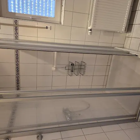 Apartment Wal